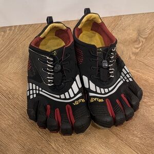 Vibram Five Fingers KMD Sport